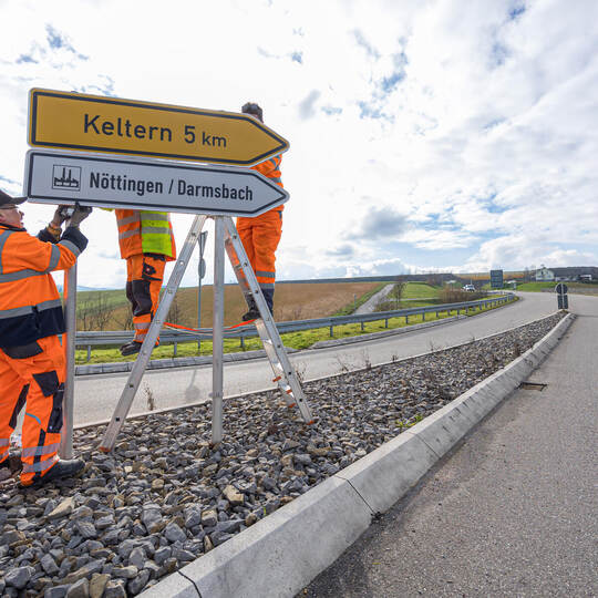 Beschilderung Ortsumfahrung Nöttingen