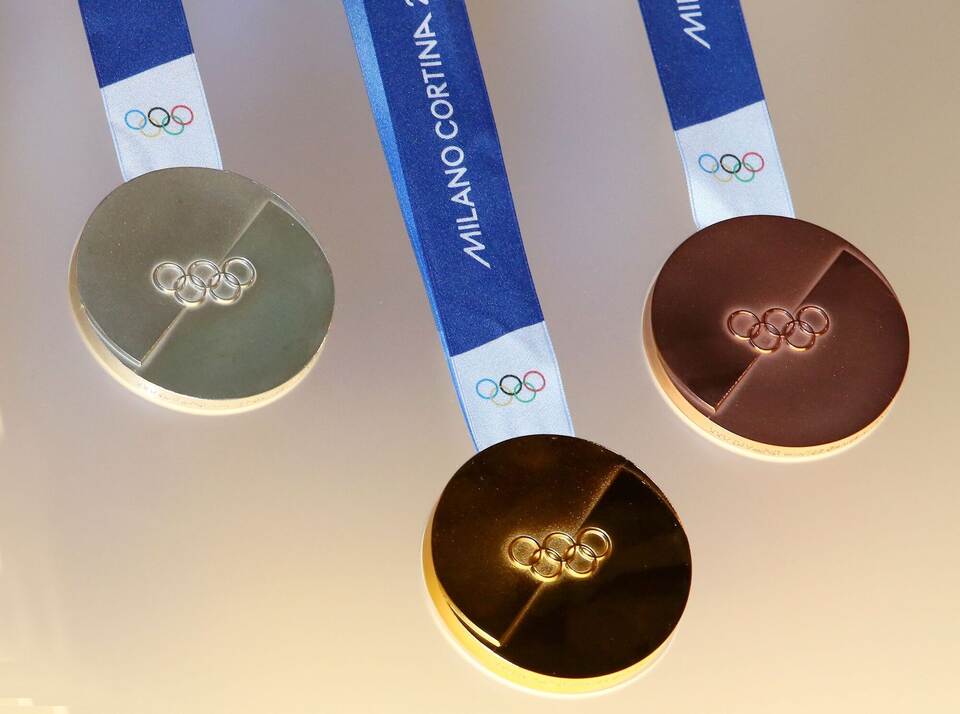 Medaillen für die olympischen Winterspiele und Paralympics 2026
