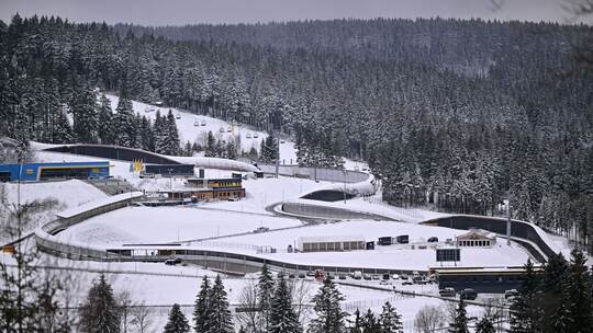 Kunsteisbahn Oberhof