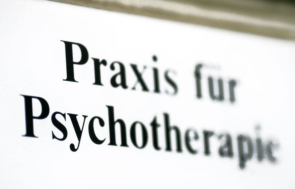 Kassen fordern Meldepflicht für freie Therapieplätze