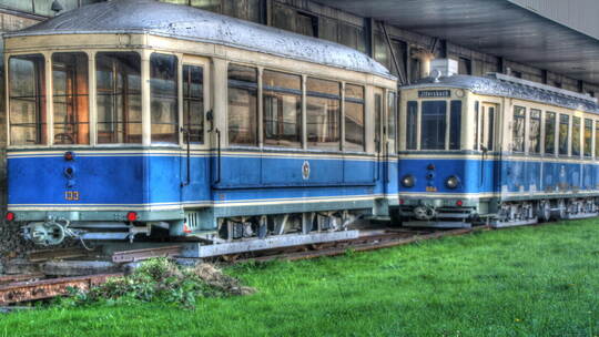 Die Waggons der alten Pforzheimer Straßenbahn (eingeweiht 1911) stehen derzeit in Marxzell und sind stark renovierungsbedürftig.