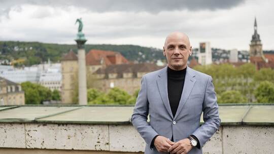 Landtagsvizepräsident tritt nach Hakenkreuz-Skandal zurück