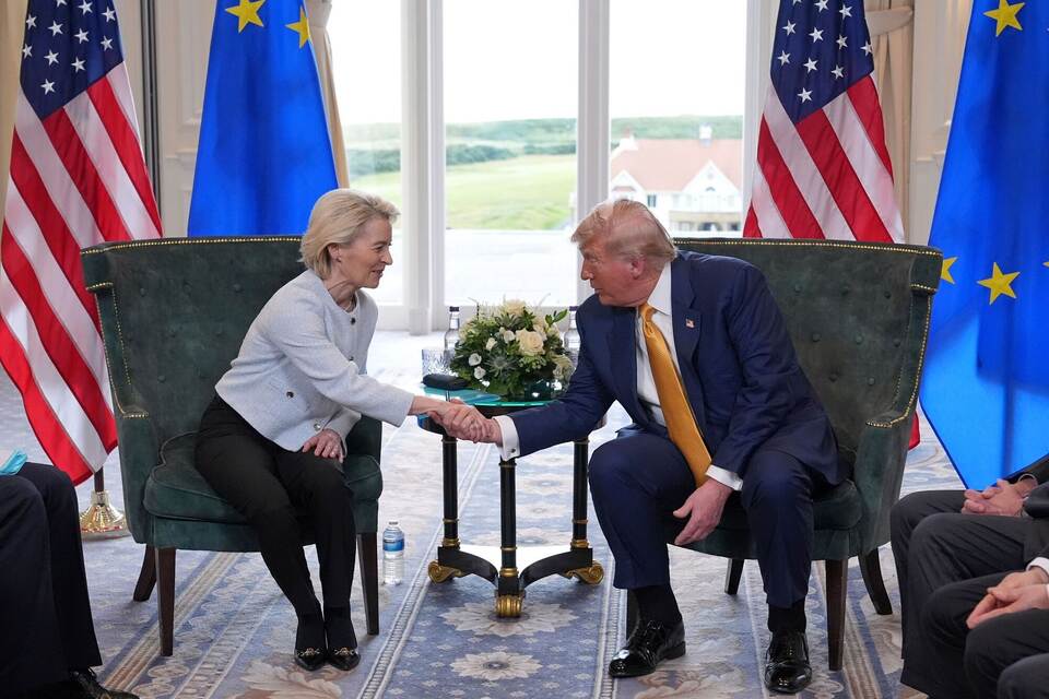 US-Präsident Trump trifft von der Leyen in Schottland US-Präsident Trump trifft von der Leyen in Schottland
