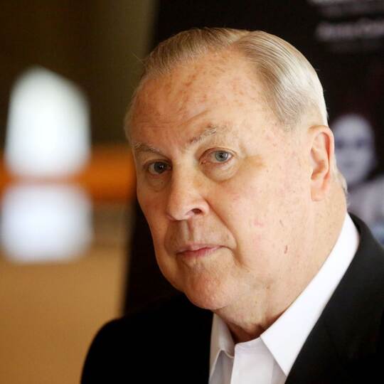 Robert Wilson