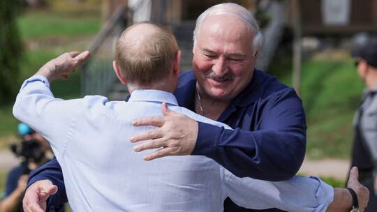 Putin besucht Kloster Walaam