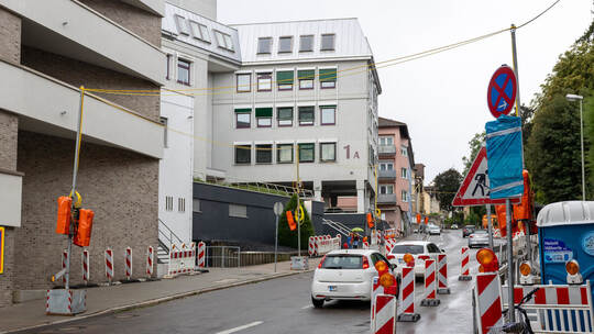 Engpass Schwarzwaldstraße. Baustelle Schwarzwaldstraße