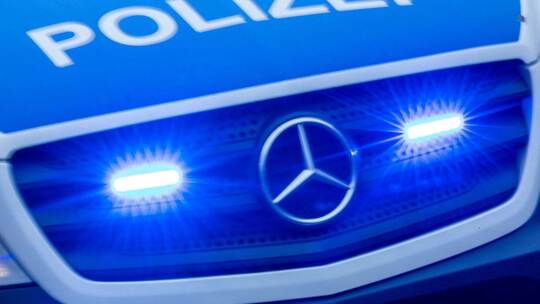 Polizei - Symbolbild Polizei - Symbolbild