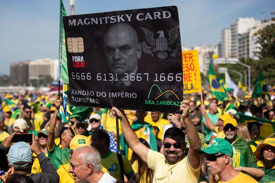 Brasiliens Ex-Präsident Bolsonaro muss in Hausarrest