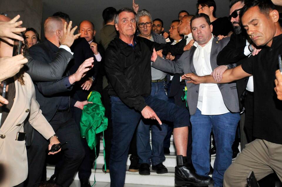 Brasiliens Ex-Präsident Bolsonaro muss in Hausarrest