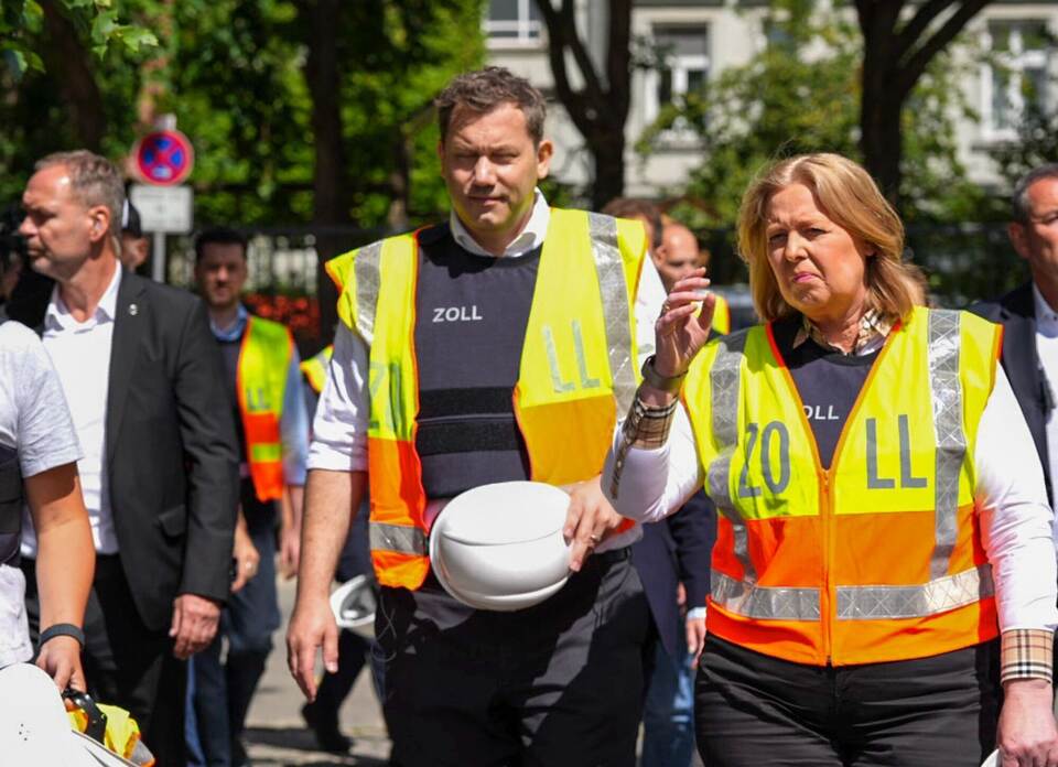 Finanzkontrolle Schwarzarbeit des Zolls Finanzkontrolle Schwarzarbeit des Zolls