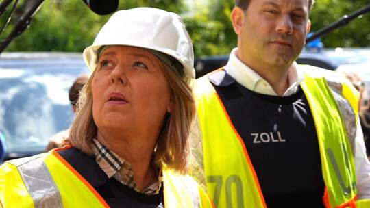 Sozialministerin Bas