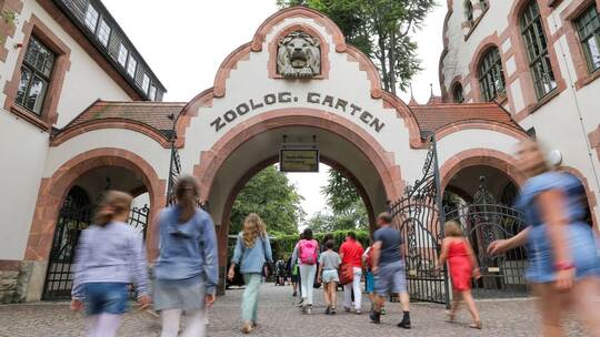 Besucher im Zoo Leipzig Besucher im Zoo Leipzig