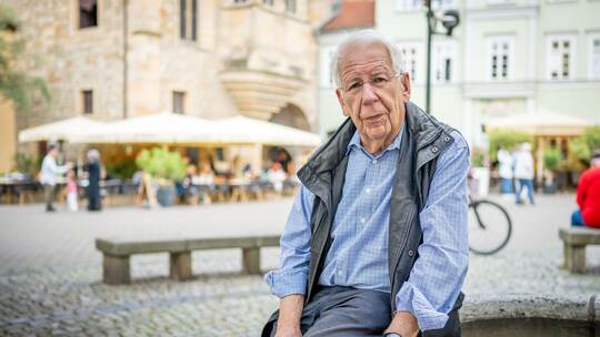 Historiker entdecken Hinweise auf ältesten Bratwursstand Historiker entdecken Hinweise auf ältesten Bratwursstand