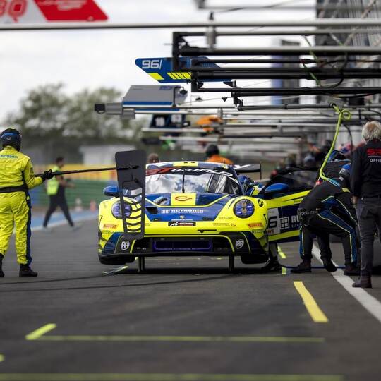Rutronik Racing fährt weiter um die Meisterschaft mit. Foto: Gruppe C Photography