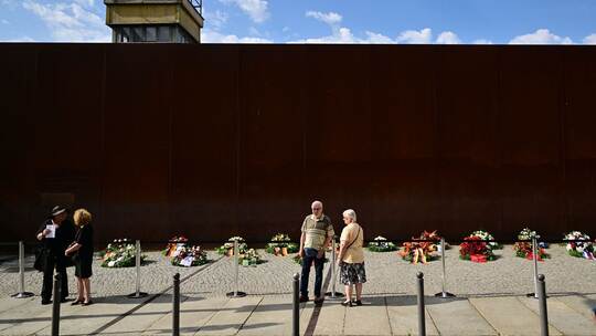 Gedenkveranstaltung zum 64. Jahrestag des Mauerbaus