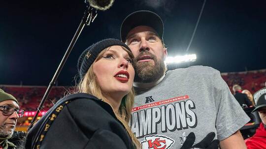 Taylor Swift und Travis Kelce Taylor Swift und Travis Kelce