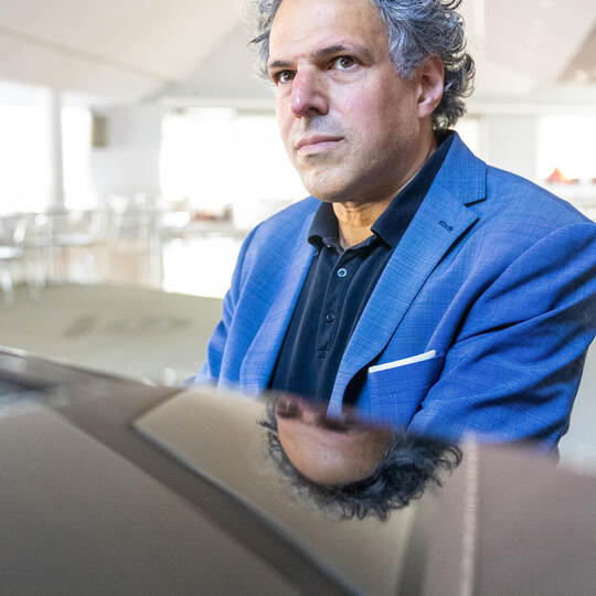 Portrait Generalmusikdirektor Daniel Imbal