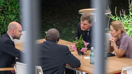 Europa droht Iran im Atomstreit Neuauflage von Sanktionen an