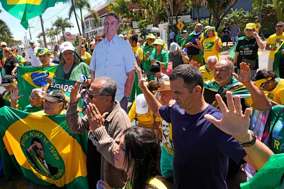 Ex-Präsident Bolsonaro in Brasilien vor historischem Urteil