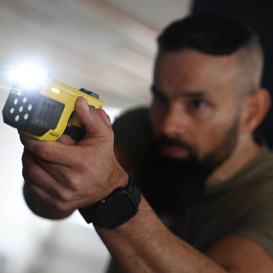 Taser 10