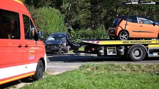 Drei Schwerverletzte bei Unfall