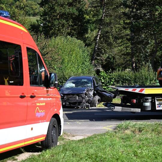 Drei Schwerverletzte bei Unfall