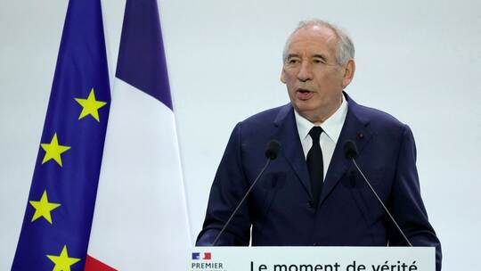 Frankreich droht Regierungssturz - Sorge um Schulden wächst Frankreich droht Regierungssturz - Sorge um Schulden wächst