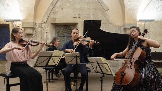 Großartiges Zusammenspiel: Bernd Glemser (Klavier), Henja Semmler (Geige), Nimrod Guez (Bratsche) und Antoaneta Emanuilova (Cell