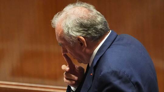 Frankreichs Premier stellt Vertrauensfrage