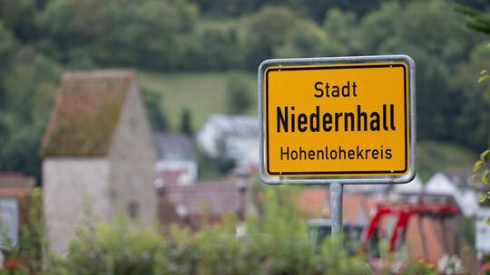 18-Jähriger fährt Kind nach Streit mit Auto an - tot