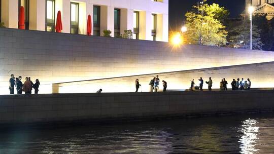 Toter nach gewaltvoller Auseinandersetzung am Humboldt-Forum