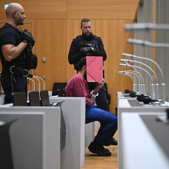 Auftakt Staatsschutzverfahren wegen Messerangriff in Mannheim