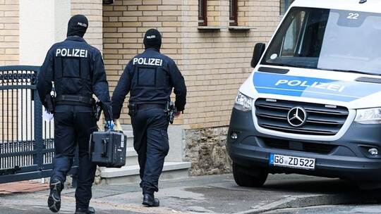 Razzia gegen mutmaßliche Rechtsradikale in drei Bundesländern