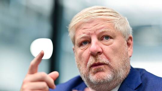 Schottischer Außenminister Robertson