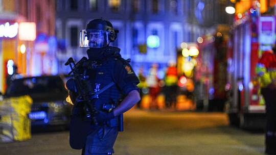 Einsatzkräfte bei möglicher Explosion
