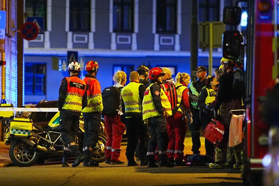 Einsatzkräfte bei möglicher Explosion