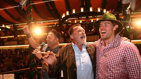 Fortsetzung Münchner Oktoberfest - Marstall-Festzelt Fortsetzung Münchner Oktoberfest - Marstall-Festzelt