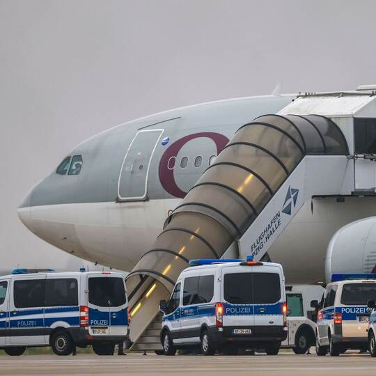 Abschiebeflug ab Flughafen Leipzig