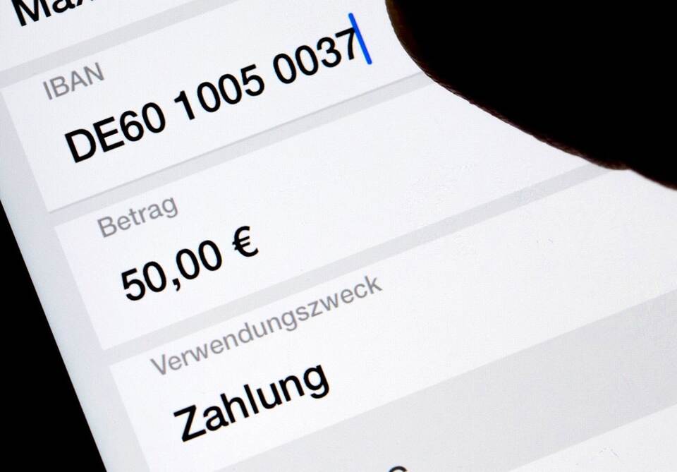Überweisungen, Einreise, Zeit – was sich im Oktober ändert