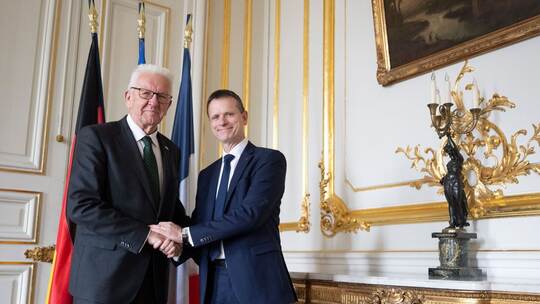 Beginn Delegationsreise von Ministerpräsident Kretschmann