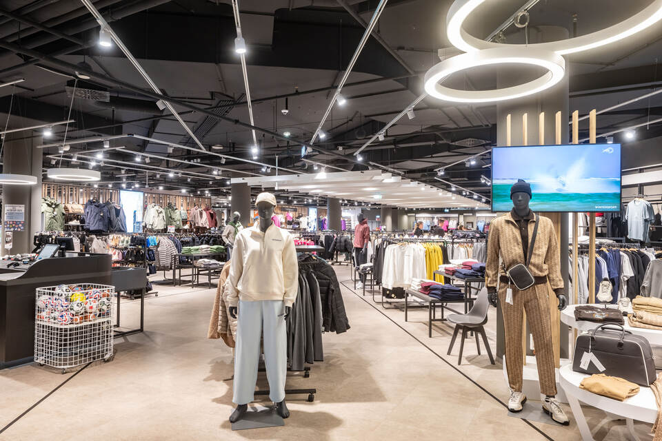 ARTIS-Uli Deck// 17.09.2025 - Intersport Elsässer , 20 Jahre in der Schlössle Galerie Pforzheim