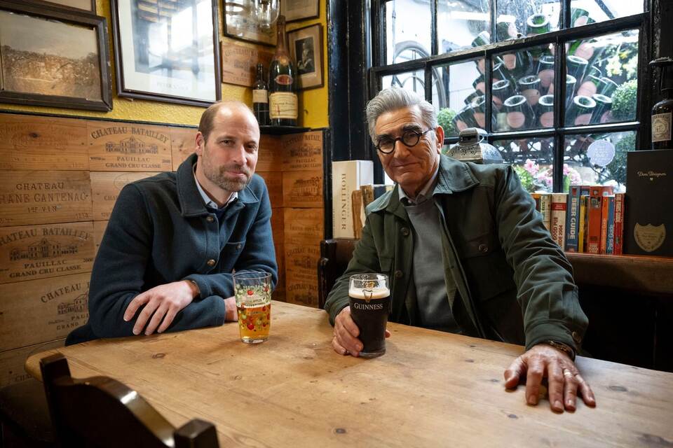 Apple TV+ - «Urlaub wider Willen mit Eugene Levy» Apple TV+ - «Urlaub wider Willen mit Eugene Levy»