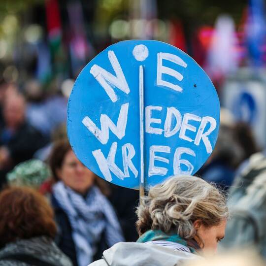 Demonstration von Friedensinitiativen - Stuttgart