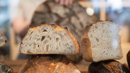 Sauerteigbrot-Bäckerei Sauerteigbrot-Bäckerei