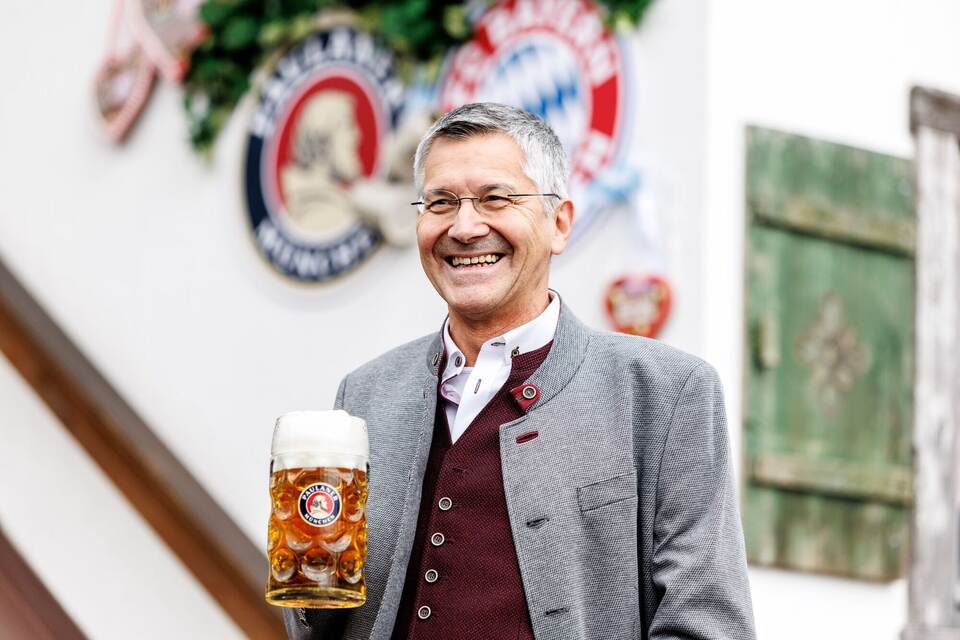 Besuch des FC Bayern München auf dem Oktoberfest