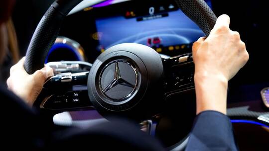 Mercedes-Benz