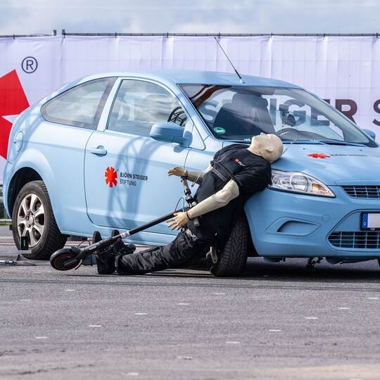 Forscher stellen Studie zu Unfällen mit E-Scootern vor