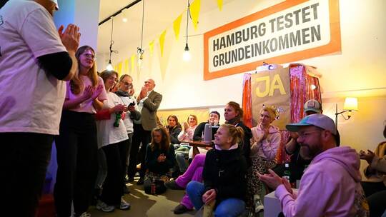 Volksentscheide in Hamburg - Grundeinkommen