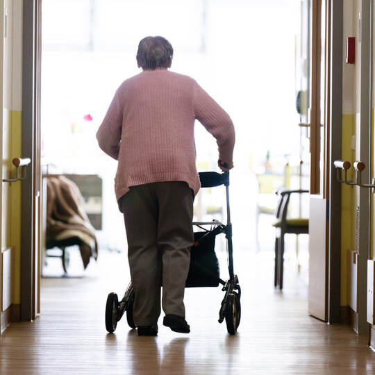 Zuzahlungen für Pflege im Heim erneut gestiegen