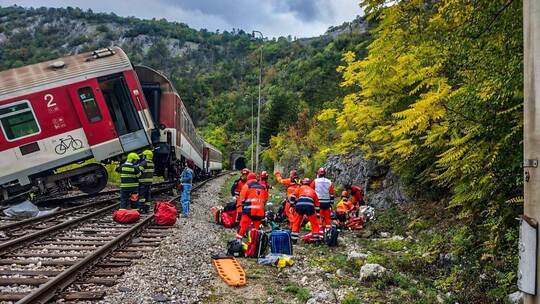 Viele Verletzte bei Zugkollision in der Slowakei Viele Verletzte bei Zugkollision in der Slowakei